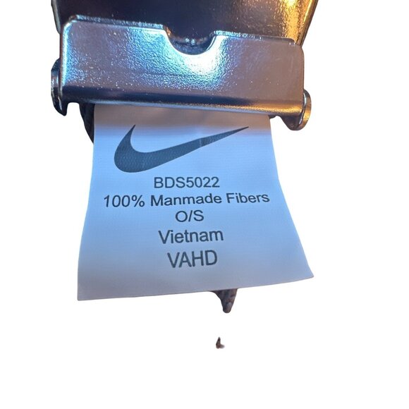 Nike Gray Canvas Belt With Metal Buckle Adjustable O/S Golf Sport - Picture 3 of 3